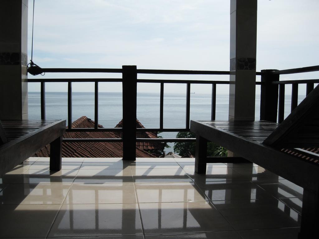 Bukit Indah Homestay Amed Chambre photo